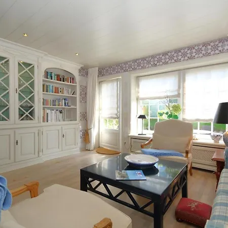 Hausteil Ruusenhoog Дом отдыха *